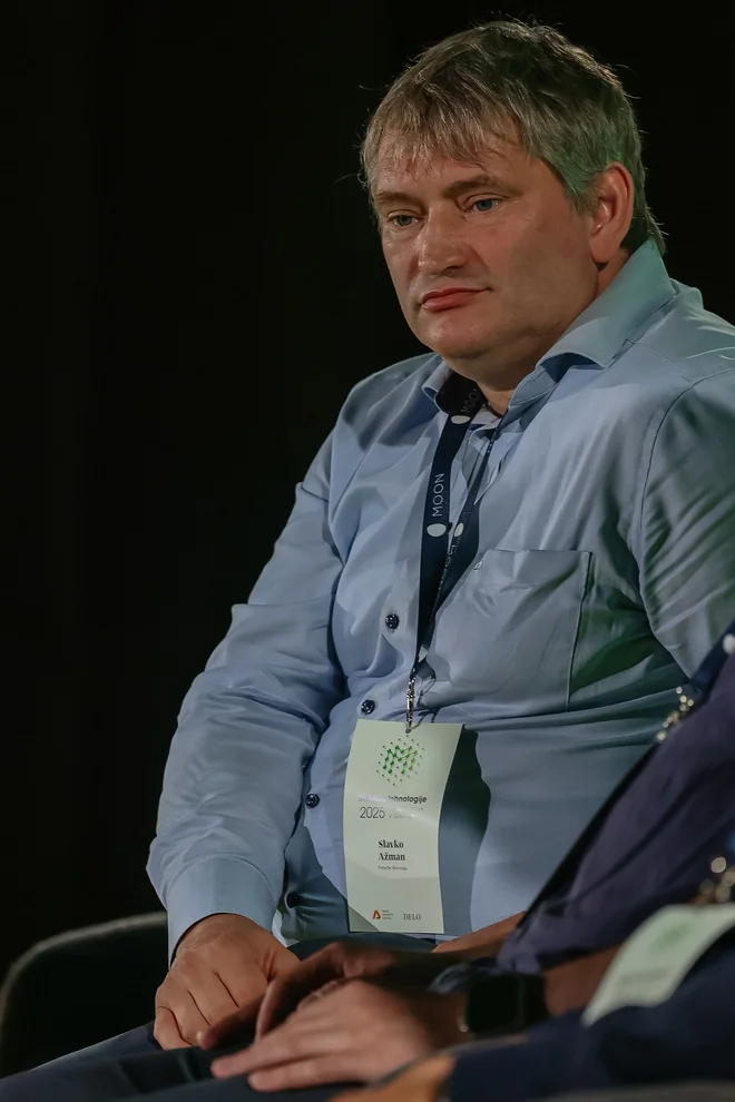 Slavko Ažman, vodja business menedžmenta Porsche Slovenija. FOTO: Črt Piksi/Delo