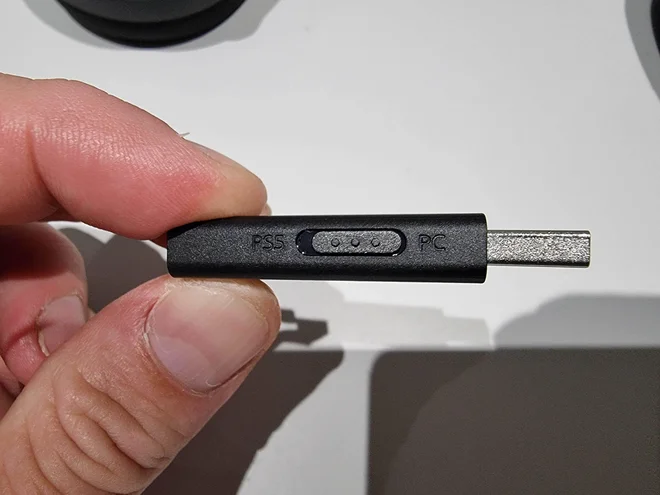 State administration infected to buy controversial Chinese USB sticks