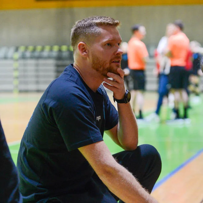 Crimeans remain among the elite, a well -known new coach