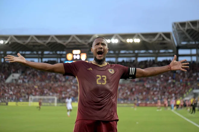 Salomon Rondon je zabil nov gol za Venezuelo. FOTO: Juan Barreto/AFP
