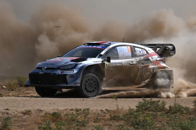Sebastien Ogier je zmagal tudi na Sardiniji. FOTO: Andreas Solaro/AFP