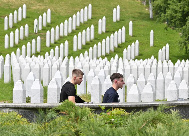 Obisk Potočarov bi moral biti obvezen del šolskega kurikuluma, prav tako pogovor z domačini. FOTO: Žiga Živulović Jr./Agencija Bobo