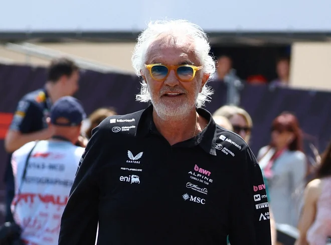 Flavio Briatore zdaj kot izvršni svetovalec pomaga ekipi Alpine. FOTO: Piroschka Van De Wouw/Reuters