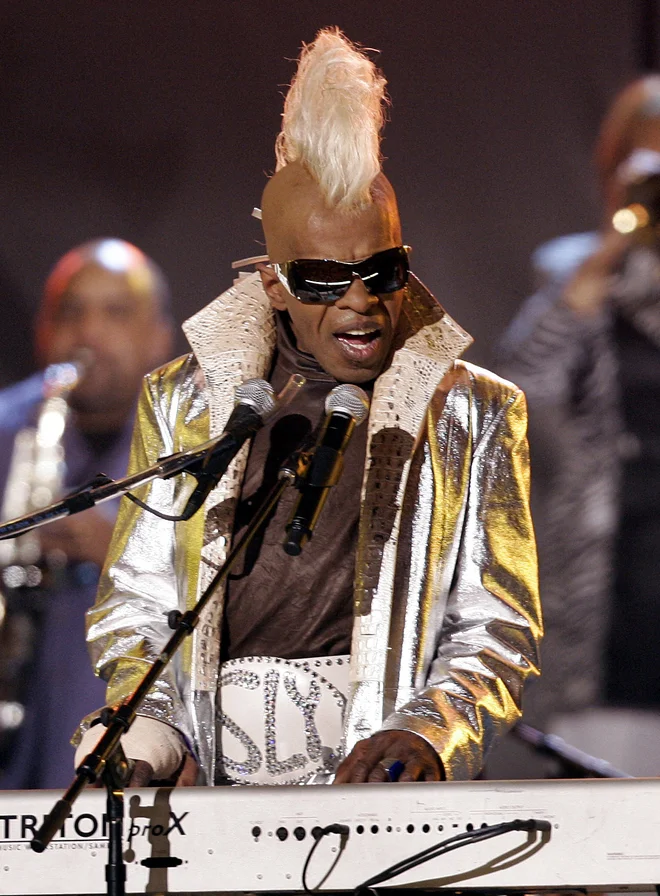 Died Sly Stone, the beginner of funk rock