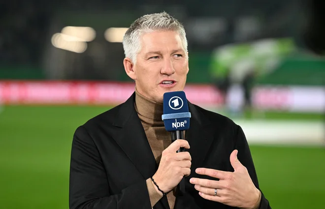 Bastian Schweinsteiger se je uveljavil kot strokovni komentantor. FOTO: Carmen Jaspersen/Reuters