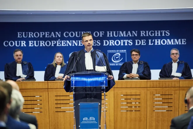 Marko Bošnjak: Kot človek sem vsekakor občutljiv na vsakršna grozodejstva, ki se dogajajo kjerkoli na svetu, ne samo na Bližnjem vzhodu, tudi drugod. FOTO: Candice Imbert