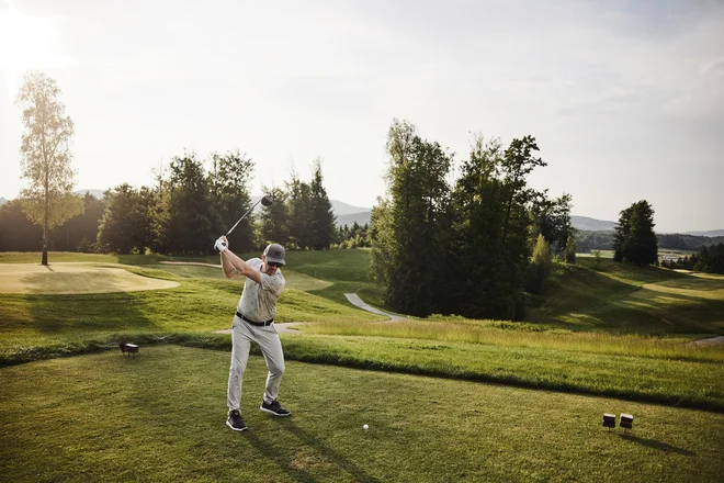 Sodobno igrišče za golf z 18 luknjami je zasnoval britanski arhitekt Howard Swan. FOTO: Lovro Rozina