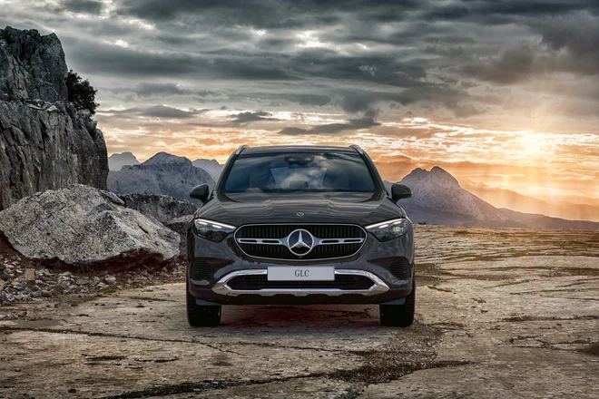 GLC ponuja več kot le vožnjo, ponuja doživetje. Vsaka podrobnost je premišljeno zasnovana za sodobnega voznika, ki ne sprejema kompromisov. FOTO: Mercedes-Benz AG