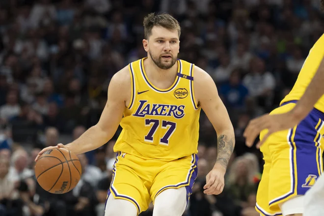 Luka Dončić ima v Los Angelesu pomembno vlogo, meni Magic Johnson. FOTO: Jesse Johnson/Reuters