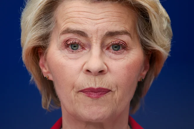 Ursula von der Leyen je Netanjahuja opozorila na nesprejemljive ­humanitarne razmere v Gazi. FOTO: Yves Herman/Reuters