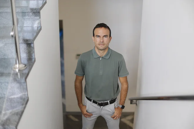 Že kot športnik je Jernej Damjan gradil odnose s sponzorji, udeleževal se je dogodkov, vse to z namenom, da ga ljudje opazijo, da vidi, kako komunicirajo, kaj jih zanima. Te informacije potrebuješ, da lahko deluješ v marketingu, je prepričan.