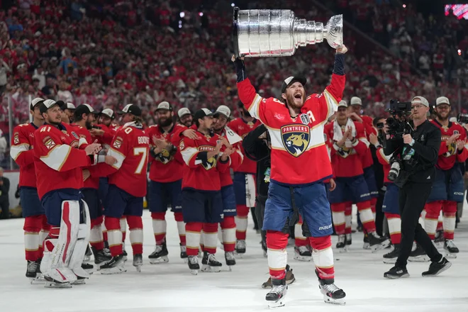 Panthers again on the NHL League throne