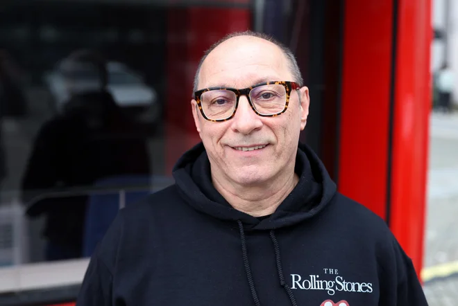 »Veselo dejstvo je, da nismo kritiki, čeprav moramo hierarhizirati, prav tako nismo sestavljavci literarnega kanona, naša odgovornost je drugačna,« o delu žirije meni njen predsednik. FOTO: Blaž Samec/Delo