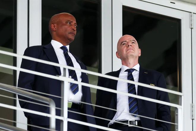 Predsednik Fife Gianni Infantino se sooča s kritikami zaradi arogance in zgrešenih obljub. FOTO: Dan Mullan/AFP