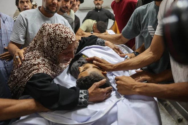 Medtem ko se nasilje nezakonitih naseljencev nad palestinskim prebivalstvom nadaljuje, je nezadovoljstvo javnosti zaradi neodzivnosti EU doseglo kritično točko. FOTO: Omar Al-qattaa Afp