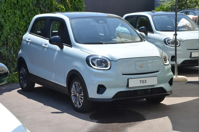 Leapmotor T03 je mali električni avtomobil, ki bo med drugim poskušal prepričati z nizko ceno. FOTO: Gašper Boncelj