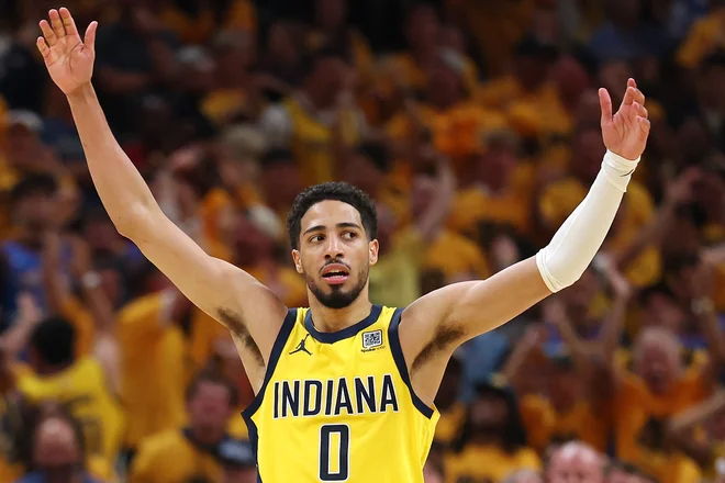 Tyrese Haliburton se veseli odločilne tekme. FOTO: Maddie Meyer/AFP