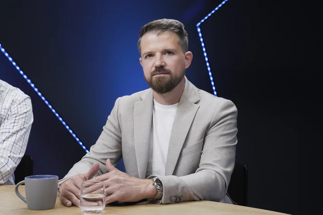 Jure Vajs, vodja strateških programov v Leku ter podpredsednik ključne iniciative Biotech Hills, ki te vizije pomaga uresničevati na domačih tleh. FOTO: Luka Maček