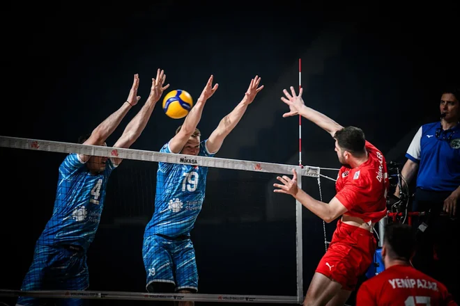 Proti Turkom so Slovenci ostali zbrani in niso oddali niza, kar bo v boju za četrtfinale lahko zelo pomembno. FOTO: VNL