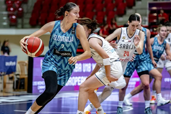 Ajša Sivka gre iz Francije v Španijo. FOTO: FIBA