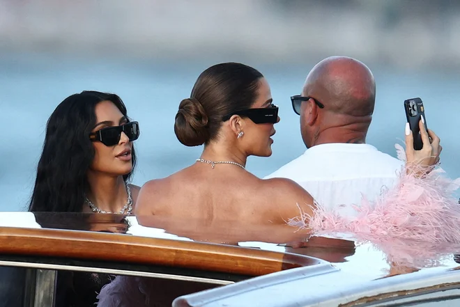 Kim Kardashian in Khloe Kardashian. FOTO: Guglielmo Mangiapane/Reuters