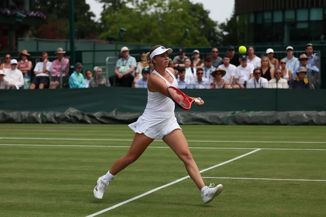 Veronika Erjavec je premagala Marto Kostjuk. FOTO: Isabel Infantes/Reuters