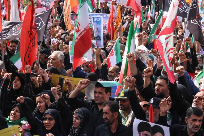 Iran se bo verjetno osredotočil na krepitev režima znotraj države, da bi si zagotovil preživetje. FOTO: Atta Kenare/AFP