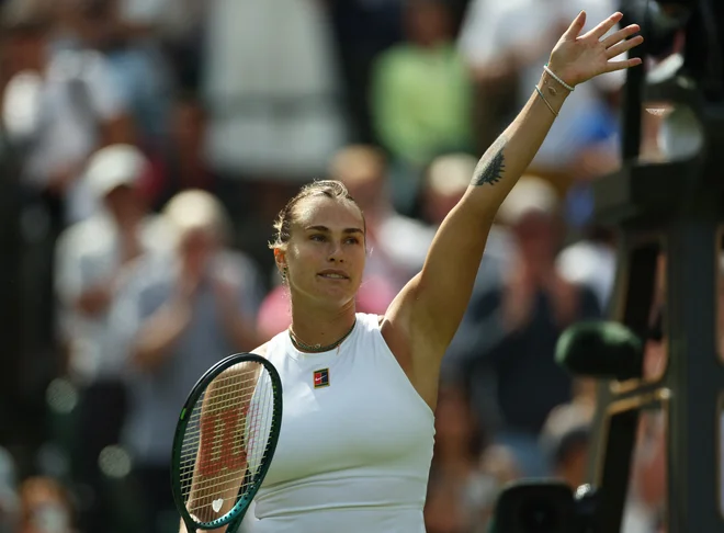 Prva igralka sveta ostaja v igri v Londonu. FOTO: Isabel Infantes/Reuters