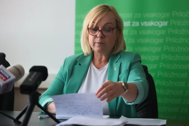 Povpraševanje po delavcih ostaja visoko, je povedala generalna direktorica zavoda Greta Metka Barbo Škerbinc. FOTO: Črt Piksi
