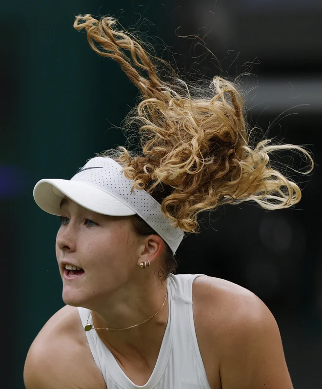 Mirra Andrejeva je prišla v osmino finala. FOTO: Stephanie Lecocq/Reuters