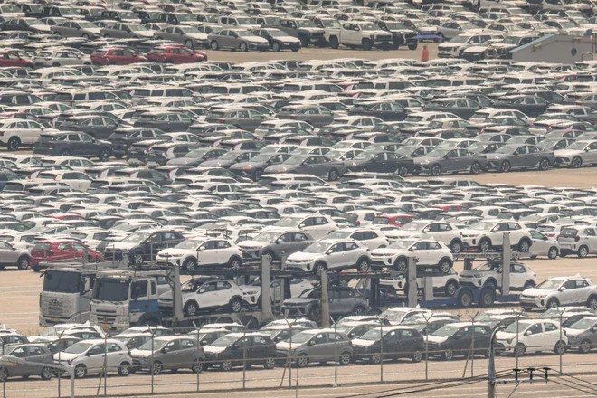 Japonci so lani na ameriški trg izvozili 1,5 milijona, Južni Korejci pa 1,4 milijona avtomobilov. FOTO: Anthony Wallace/AFP
