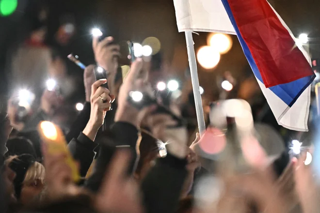 Novi avtokrati zagotavljajo, da gre zgolj za odpravo korupcije in elitizma prejšnjih vlad, ki so izgubile stik z državljani.FOTO: Joe Klamar/AFP
