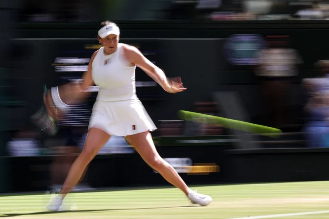 Junakinja wimbledonskega polfinalnega četrtka je Amanda Anisimova. FOTO: Henry Nicholls/AFP