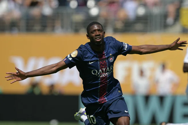 Ousmane Dembele je favorit za zlato žogo. Foto Juan Mabromata /AFP