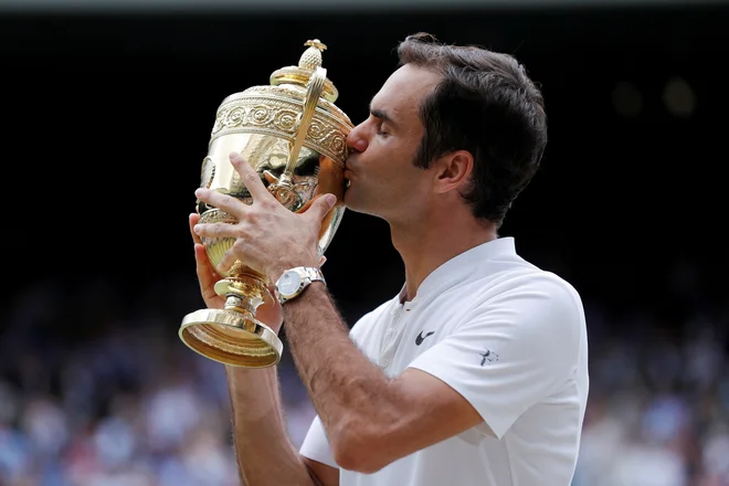 Federer sredi pisanega plesa milijard