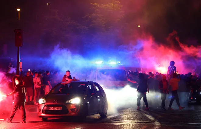 Pariške oblasti se bojijo, da bi strasti po finalu spet zavrele. FOTO: Tom Nicholson/Reuters