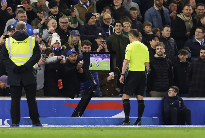Morebitni novi sveženj pravil bi tehnologiji dovoljeval več posredovanj. FOTO: Andrew Couldridge/Action Images Via Reuters