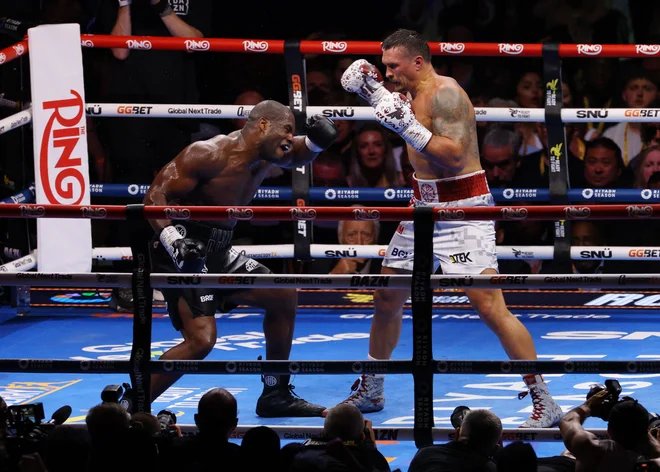 London je videl spektakel v ringu. FOTO: Andrew Boyers/Reuters