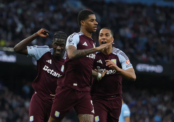 Marcus Rashford je v minuli sezoni igral na posoji pri Aston Villi. FOTO: Phil Noble/Reuters