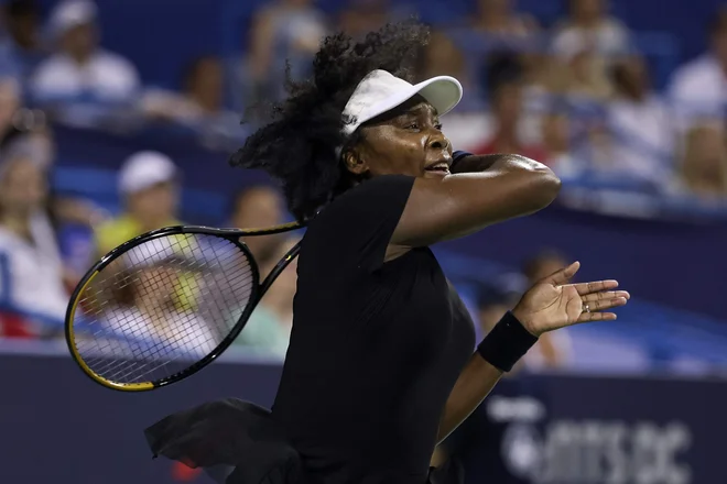 Venus Williams je navdušila občinstvo ob svoji vrnitvi. Foto Scott Taetsch/AFP