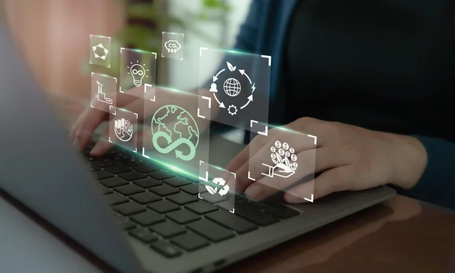 Prihodnji akt o krožnem gospodarstvu bo podprl cilje EU v okviru kompasa za konkurenčnost in dogovora o čisti industriji. FOTO: Shutterstock