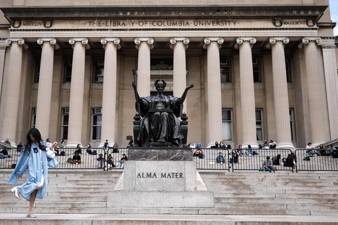 Columbia je popustila pred izsiljevanjem, ker na leto od vlade dobiva 1,3 milijarde dolarjev pomoči za raziskave in druge dejavnosti. FOTO: Charly Triballeau/AFP