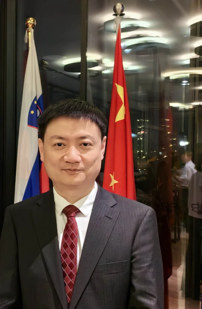 Zhao Binghui, odpravnik poslov kitajskega veleposlaništva v Sloveniji