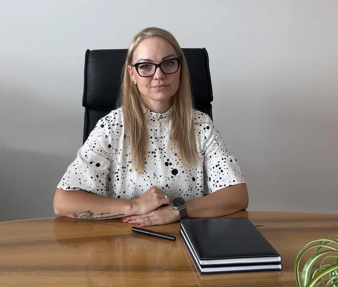 Prevečkrat se na razpise prijavljajo podjetja s projekti, ki predstavljajo predvsem izboljšave, namesto razvoja novih produktov in procesov., pravi  Tjaša Dobnik, Aris. FOTO: Osebni arhiv