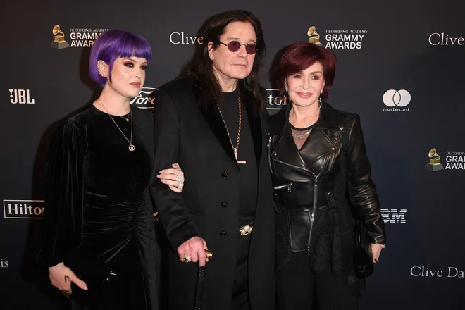 Kelly Osbourne s staršema. FOTO: Mark Ralston/AFP