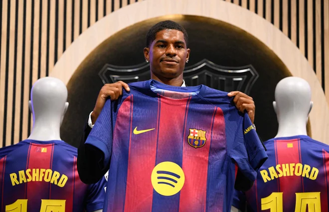 Marcus Rashford je po okusu Roberta Lewandowskega. FOTO: Josep Lago/AFP