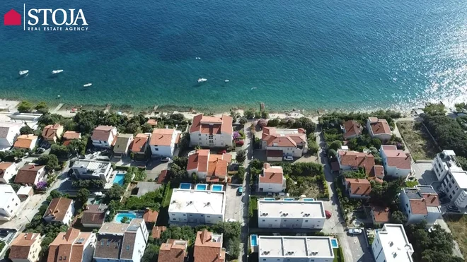 Portorož, Koseze, Umag, ...: nove arhitekturne zgodbe na izbranih lokacijah