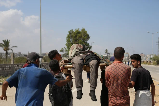 Od konca maja je bilo med iskanjem pomoči ubitih najmanj 1.373 Palestincev. FOTO: Eyad Baba/AFP