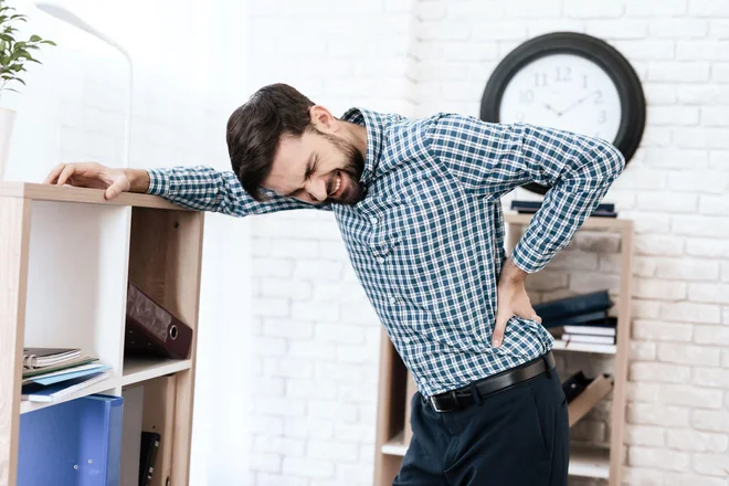 Kako prepoznati spinalno stenozo? Simptomi in zdravljenje