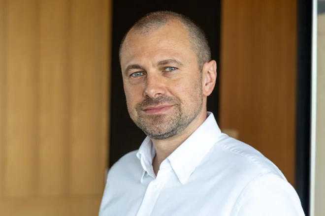 Blaž Brodnjak bo na čelu največje slovenske banke do junija 2031. FOTO: Voranc Vogel/Delo